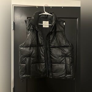 Hollister Women’s Faux Leather Puffer Vest